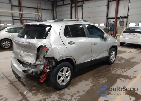 2018 Chevrolet Trax Lt z USA, uszkodzony, nr VIN KL7CJLSB7JB638761